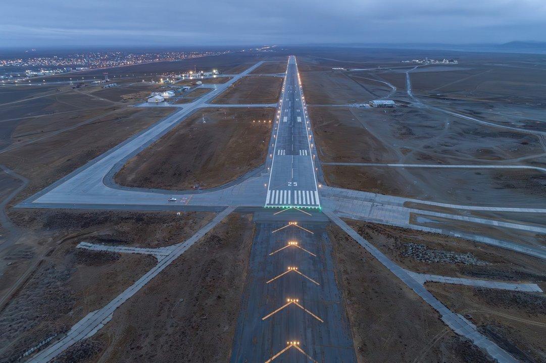 Iniciaron la renovacioacuten de pista en el aeropuerto de Riacuteo Gallegos