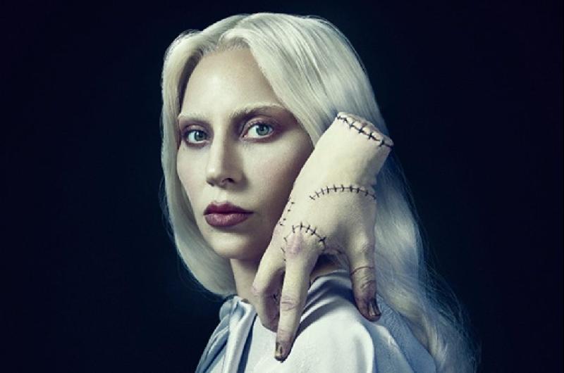 Coacutemo es el personaje de Lady Gaga en Merlina 2