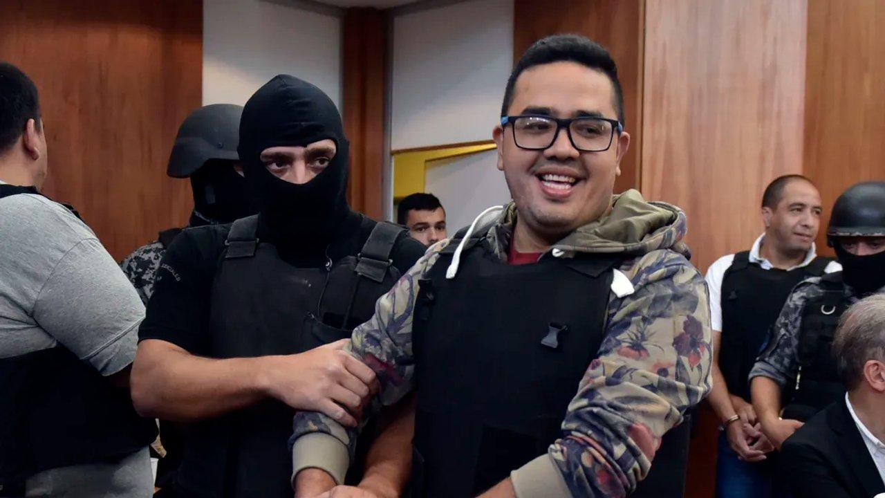 Quedoacute firme la condena a 20 antildeos de prisioacuten a mujer ligada a ldquoLos Monosrdquo por ataques a edificios judiciales