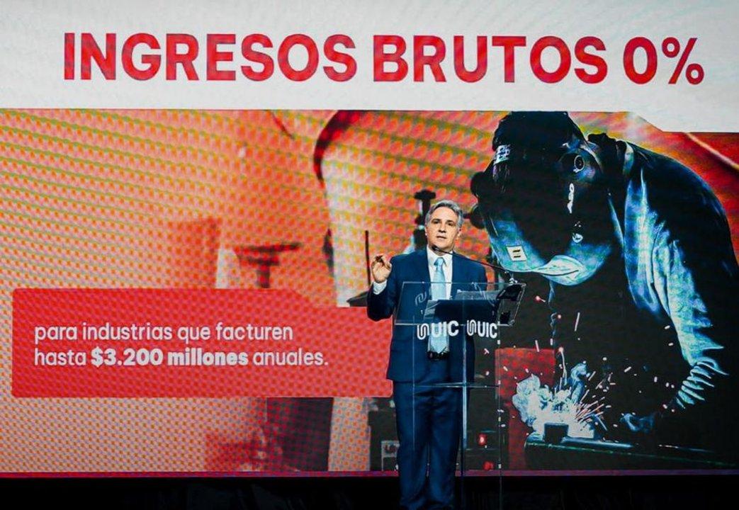 Llaryora anuncioacute que las pymes industriales pagaraacuten 0-en-porciento- de Ingresos Brutos en Coacuterdoba