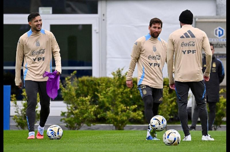 La Seleccioacuten Argentina se prepara para recibir a Venezuela por Eliminatorias Sudamericanas