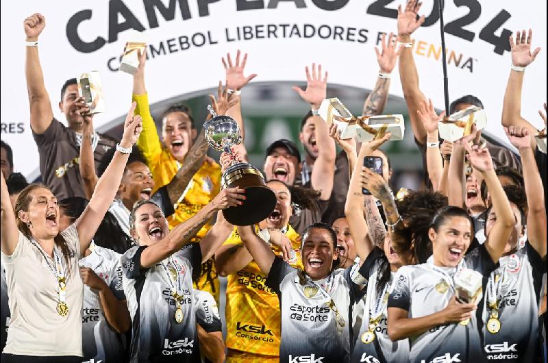 La Conmebol anuncioacute a dos estadios del Gran Buenos Aires como sedes de la Copa Libertadores femenina