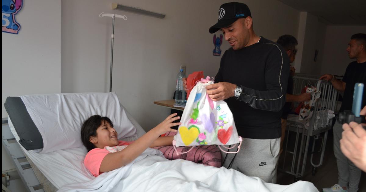 Un gesto de corazoacuten en el Hospital Materno Infantil