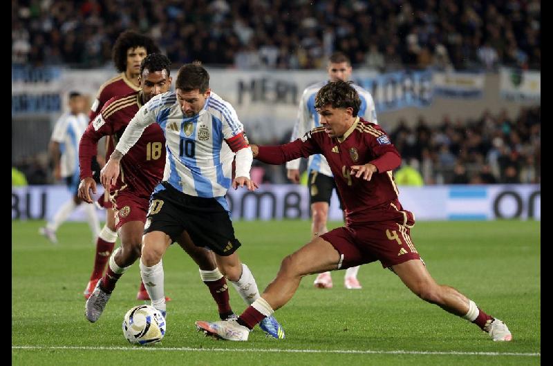 Messi tuvo una de las llegadas maacutes claras de Argentina ante Venezuela