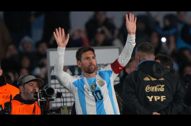 Argentina cierra las Eliminatorias frente a Ecuador sin Messi