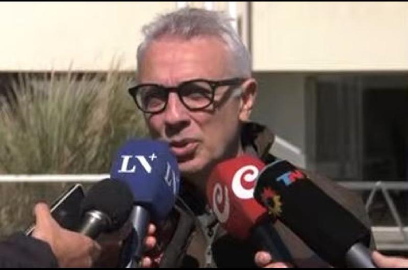 Tras votar en Tigre Zamora se lanzoacute como tercera alternativa a la polarizacioacuten en la Provincia