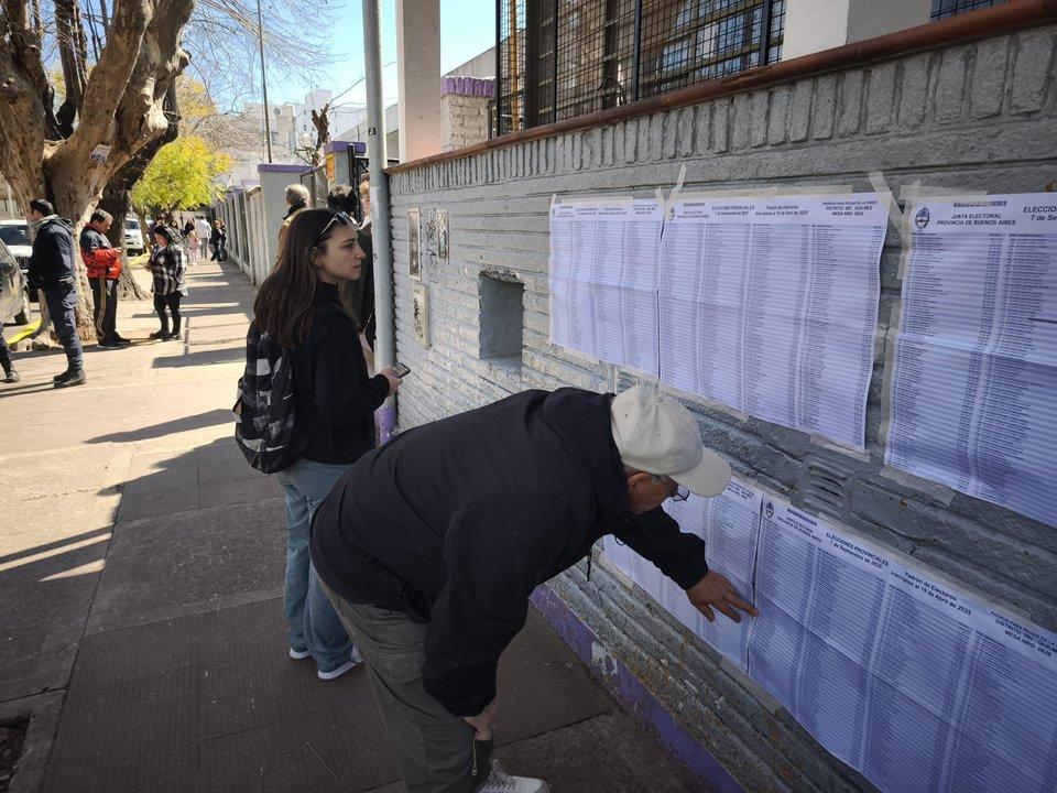 Elecciones bonaerenses- ya votoacute el 35-en-porciento- del padroacuten