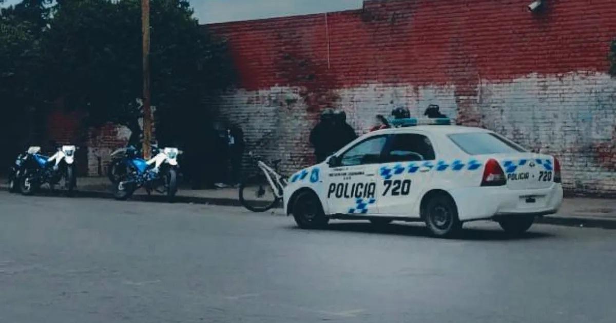Dos mujeres golpeaban a otra intervino la policiacutea y hallaron cargamento de coca
