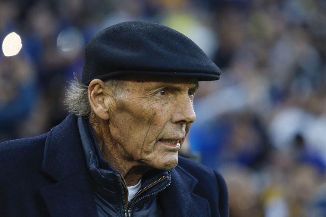 Aunque fue dado de alta Miguel Aacutengel Russo auacuten no se suma a los entrenamientos de Boca