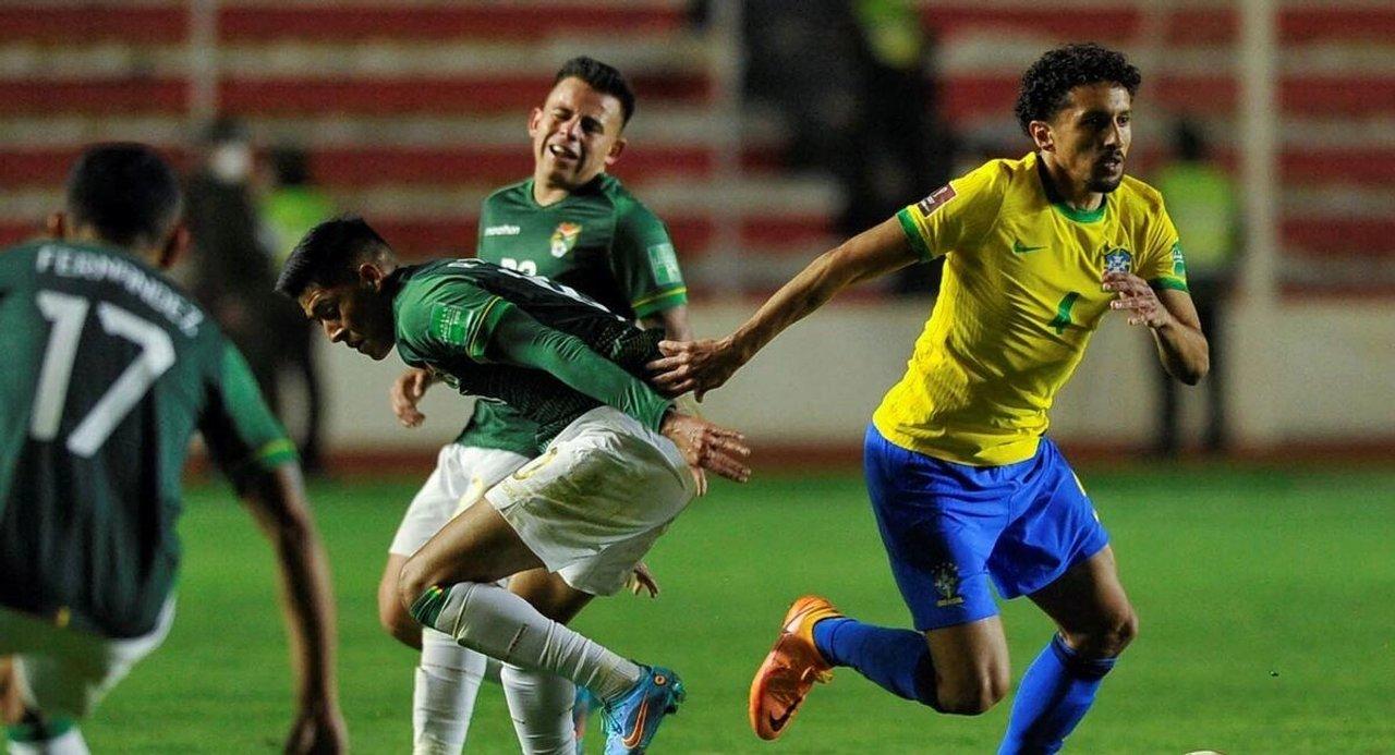 Coacutemo ver en vivo Bolivia vs Brasil por Eliminatorias- horario y formaciones