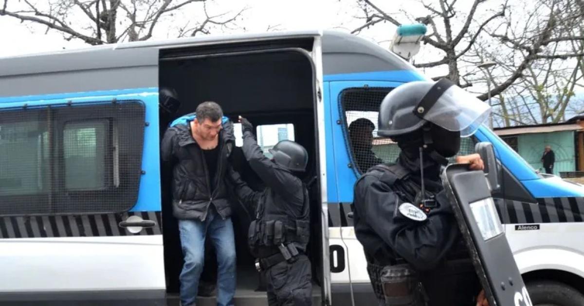 Analizan los viacutenculos con sus ex parejas sus hijos y de la tarjeta SUBE