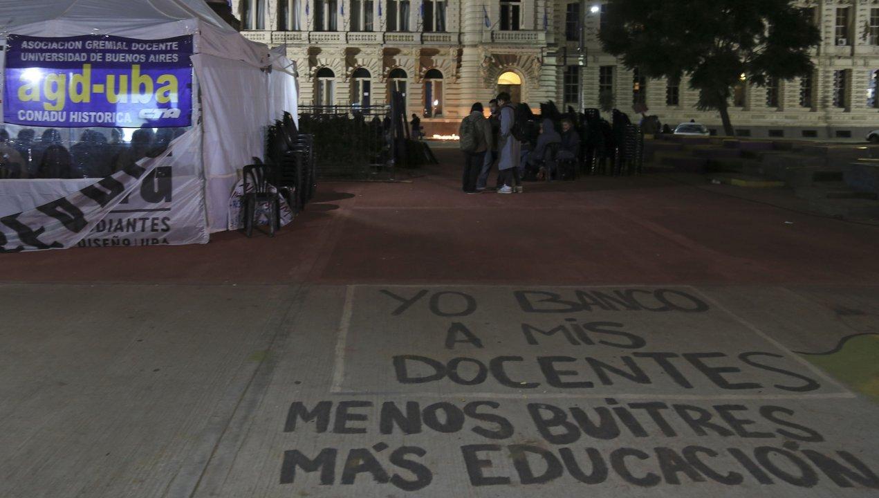 Universitarios participaraacuten de clases puacuteblicas en Plaza de Mayo para ldquodefenderrdquo la Ley de Financiamiento