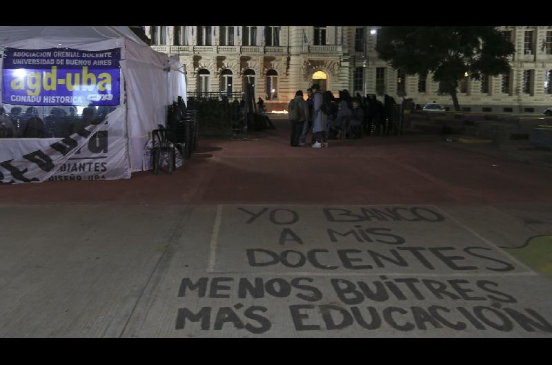Universitarios participaraacuten de clases puacuteblicas en Plaza de Mayo para ldquodefenderrdquo la Ley de Financiamiento