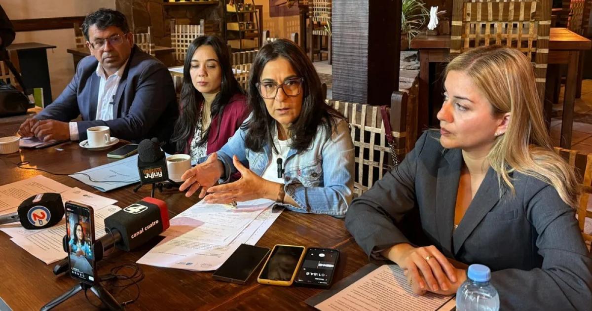 Insoacutelito- no hay ninguna medida oficial pero ya presentaron un amparo judicial