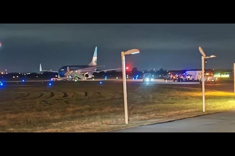 El vuelo con argentinos deportados por Estados Unidos llegoacute hoy a Ezeiza