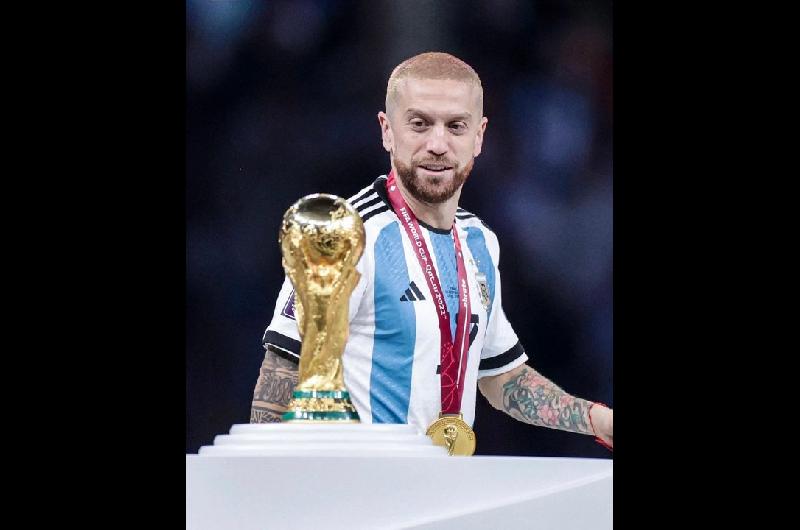 Papu Goacutemez rompioacute el silencio- su relacioacuten con Scaloni la Seleccioacuten y su vuelta al fuacutetbol