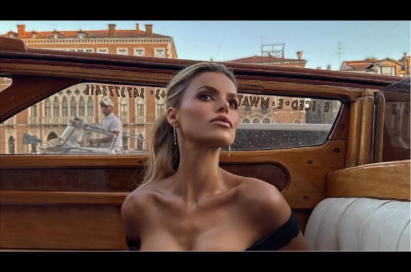 iquestQuieacuten es Brooks Nader la supermodelo que tendriacutea un romance con el campeoacuten del US Open Carlos Alcaraz