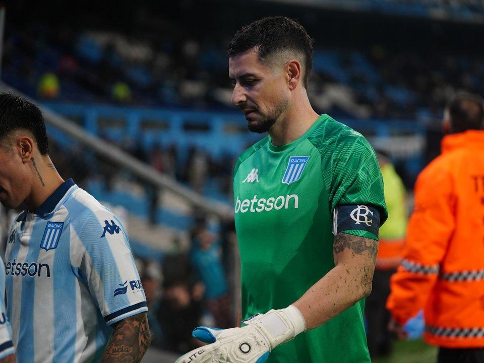 Arias cerroacute su cuenta de Instagram por las fuertes criacuteticas y peligra su titularidad en Racing