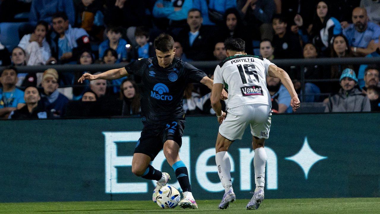 Belgrano y San Martiacuten de San Juan igualaron sin goles y se acercaron a puestos de clasificacioacuten del Clausura