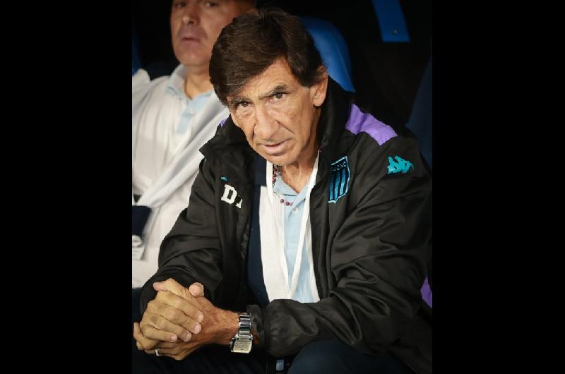 La AFA habilitoacute a Gustavo Costas para dirigir a Racing frente a San Lorenzo por el Torneo Clausura