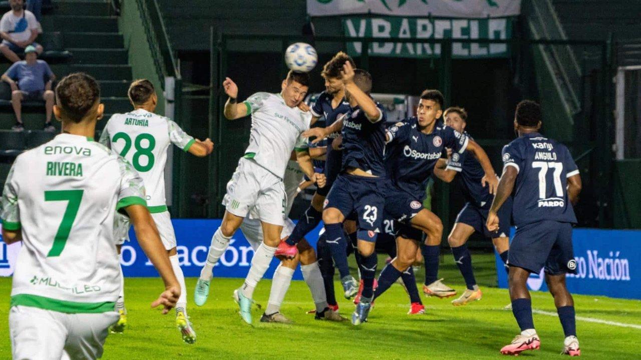 Independiente recibe a Banfield en busca de la recuperacioacuten en el Torneo Clausura