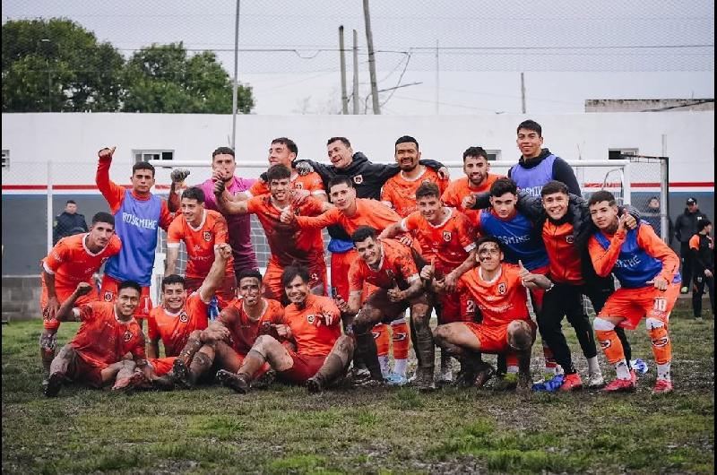 Murioacute de manera traacutegica a los 27 antildeos el preparador fiacutesico de un club del ascenso- la sentida despedida