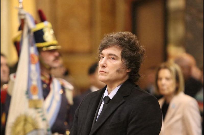 El superlunes de Javier Milei- mesa poliacutetica jura ministerial y cadena nacional por el Presupuesto 2026