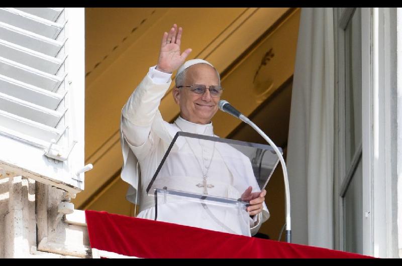 El papa Leoacuten XIV el maacutes joven en deacutecadas celebroacute sus 70 antildeos