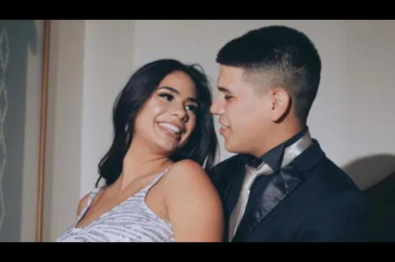 ldquoLeve mejoriacuteardquo- los detalles sobre la salud de Thiago Medina que compartioacute Daniela Celis