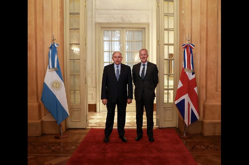 Nuevo Embajador Britaacutenico en la Argentina presentoacute sus cartas credenciales al canciller Werthein