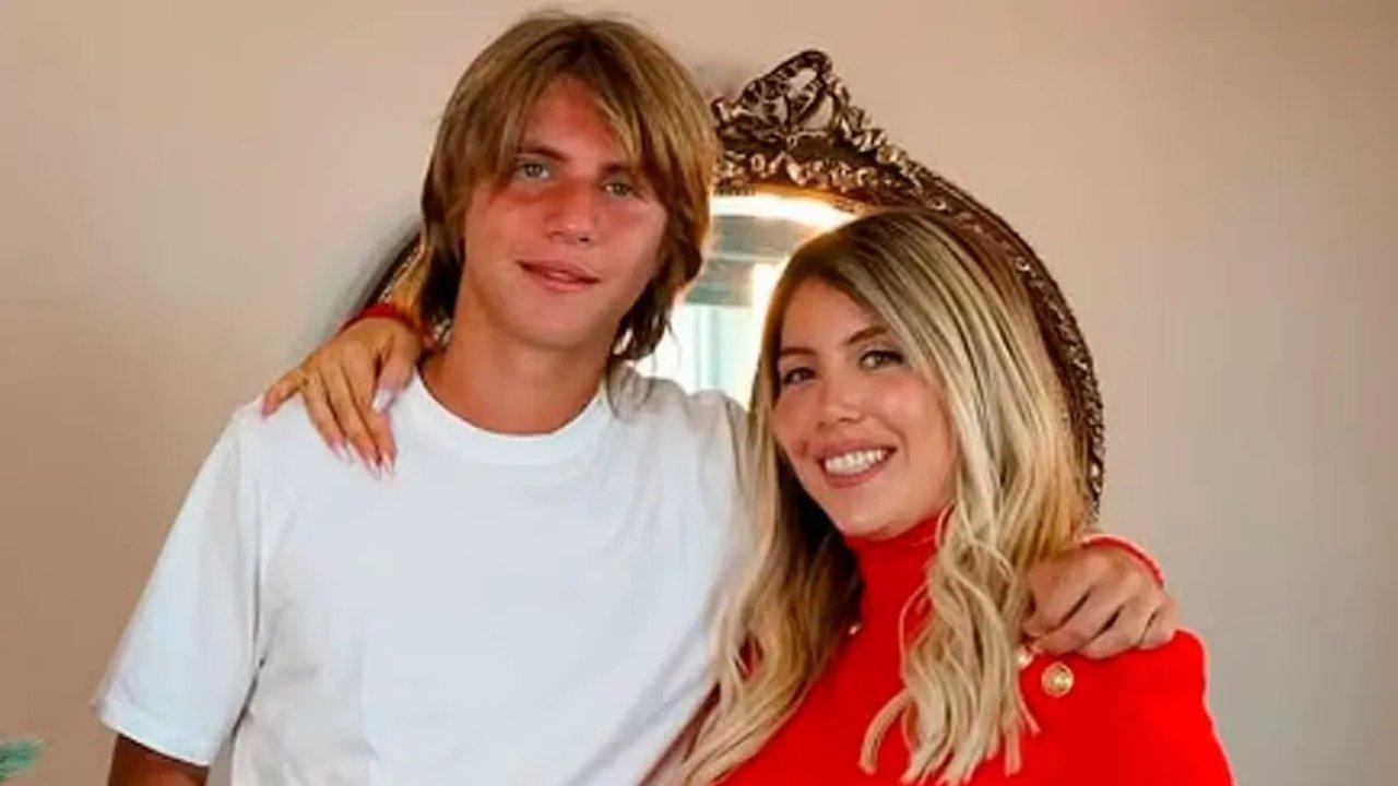 Wanda Nara y Maxi Loacutepez le dedicaron mensajes de apoyo a su hijo Valentino- queacute le paso