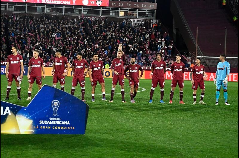 Lanuacutes recibe a Fluminense en el inicio de los cuartos de final de la Copa Sudamericana