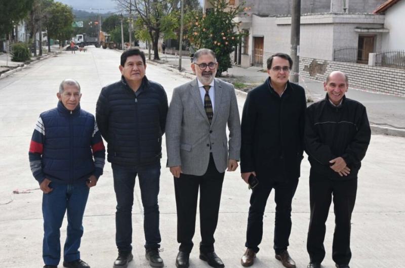 La Municipalidad pavimentoacute 102 cuadras y ejecutoacute otras obras barriales