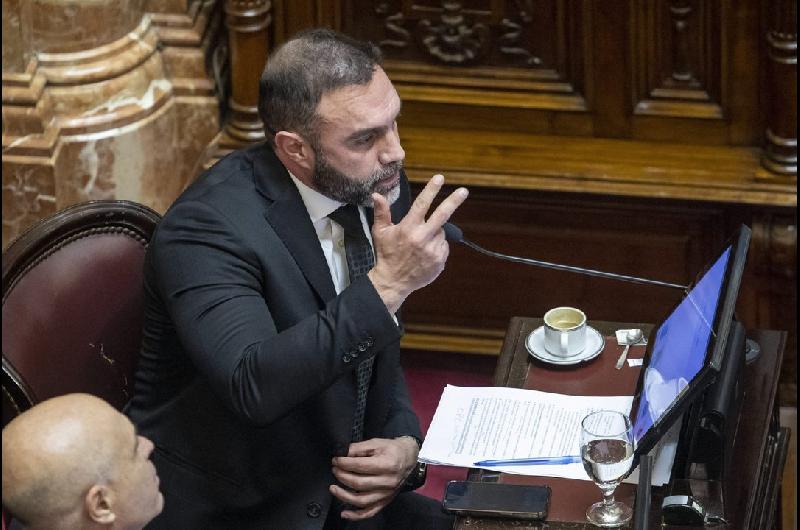 Un senador de LLA pide abrir en Jujuy una sucursal del Banco Nacioacuten pese que el Gobierno lo quiere privatizar