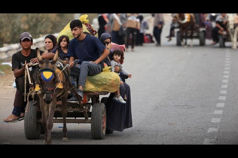 Cerca de 48000 personas huyeron de Gaza por la ofensiva de Israel