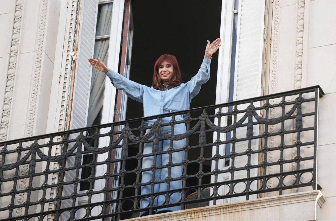Los seguidores de Cristina Kirchner se movilizan a 100 diacuteas de la condena por Vialidad
