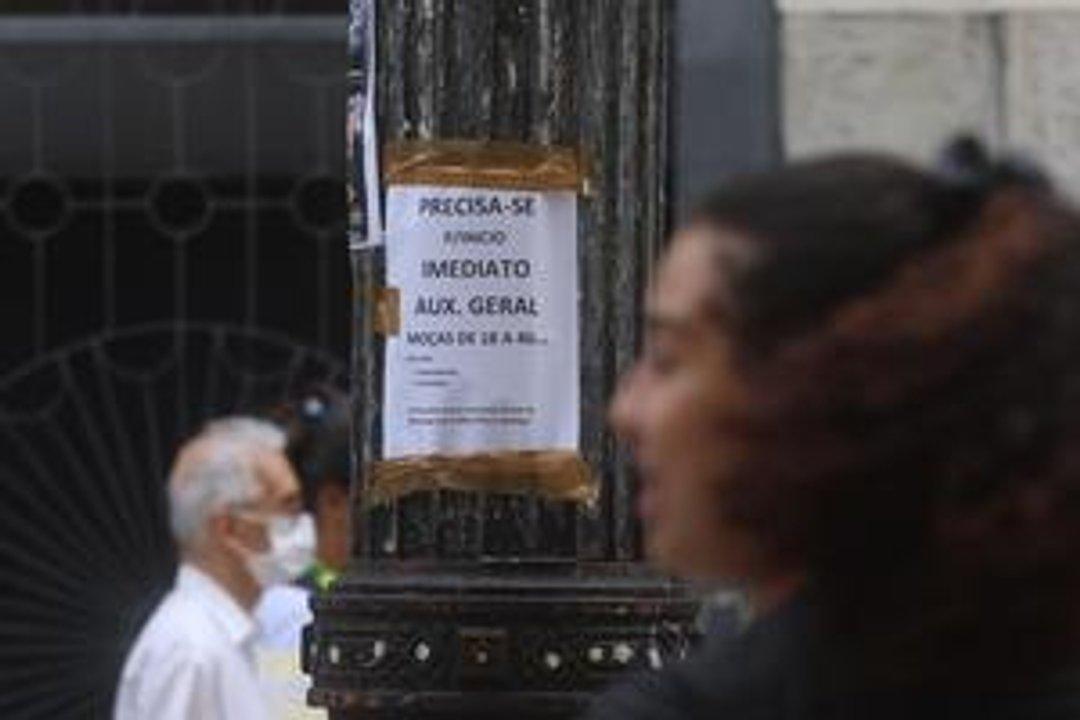 El desempleo en Brasil disminuyoacute a su nivel maacutes bajo desde 2012