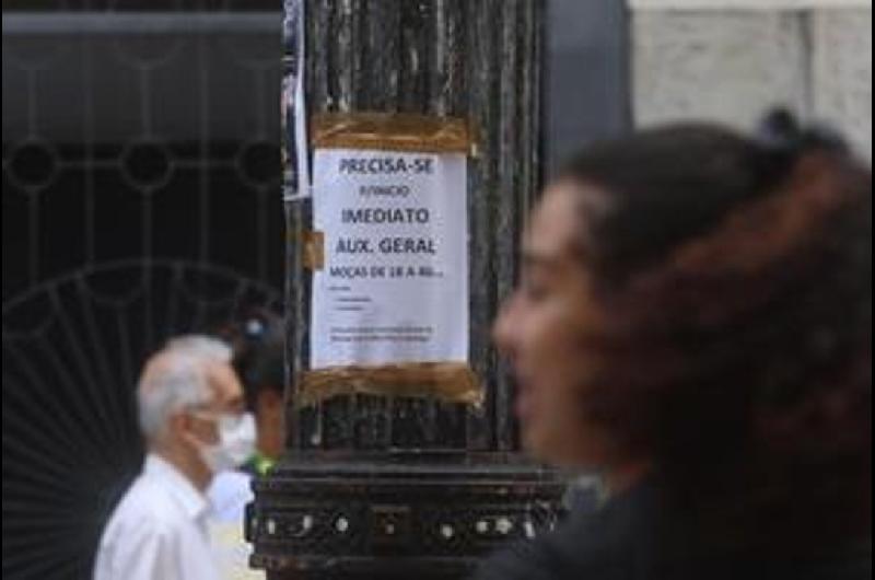 El desempleo en Brasil disminuyoacute a su nivel maacutes bajo desde 2012