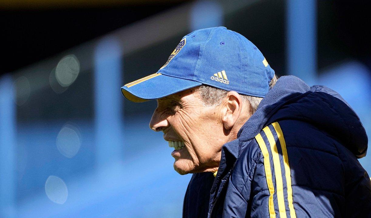 ldquoEsto no puede volver a pasar en Bocardquo- Russo le marcoacute la cancha a Palacios tras su enojo