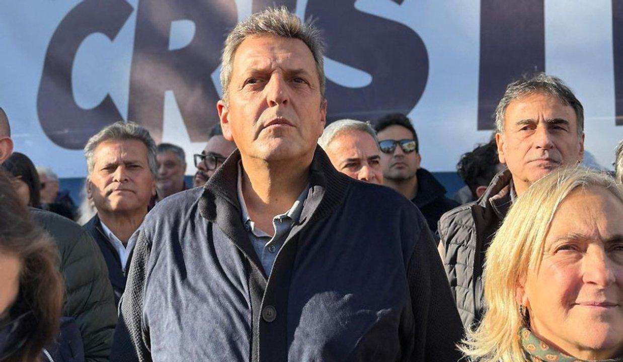 Sergio Massa convocoacute a ldquodefenderrdquo la universidad y el Hospital Garrahan 