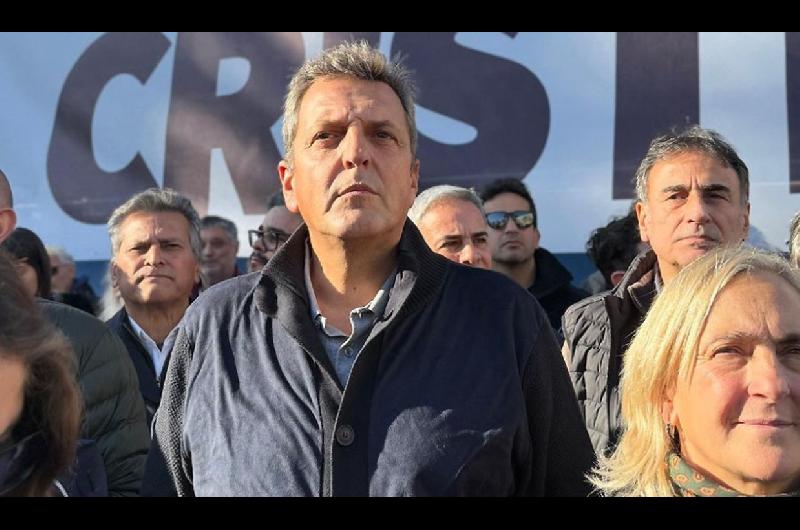 Sergio Massa convocoacute a ldquodefenderrdquo la universidad y el Hospital Garrahan 