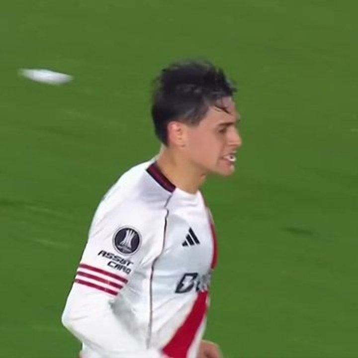  Video- Lucas Martiacutenez Quarta descontoacute para River y revivioacute la serie ante Palmeiras