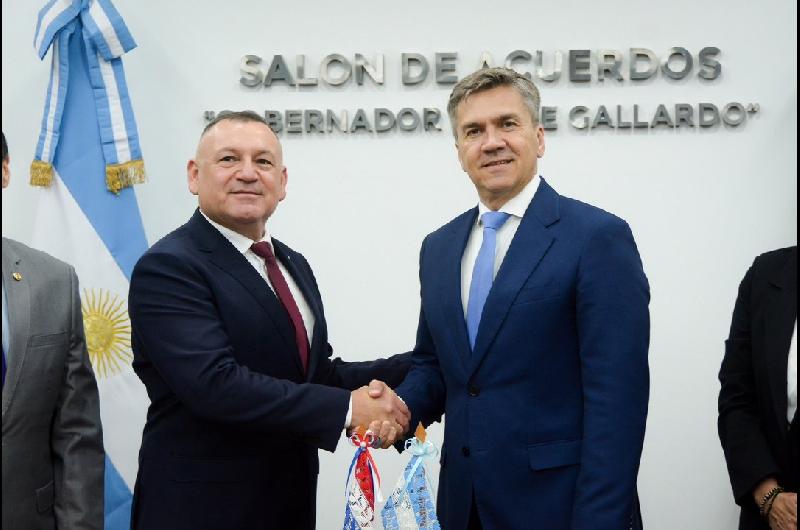 Zdero en liacutenea con Milei recibioacute a un par paraguayo para dialogar sobre ldquoproyectos estrateacutegicosrdquo