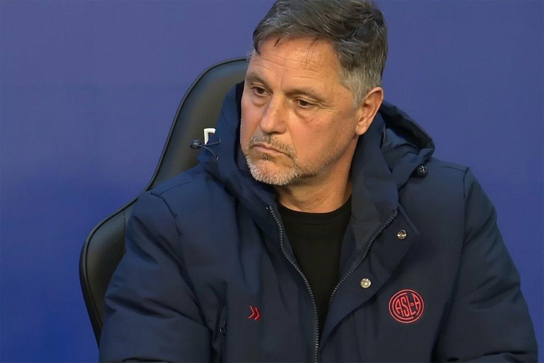 A diez diacuteas de haber asumido Martiacutenez Poch renuncioacute como encargado de la preparacioacuten fiacutesica de San Lorenzo