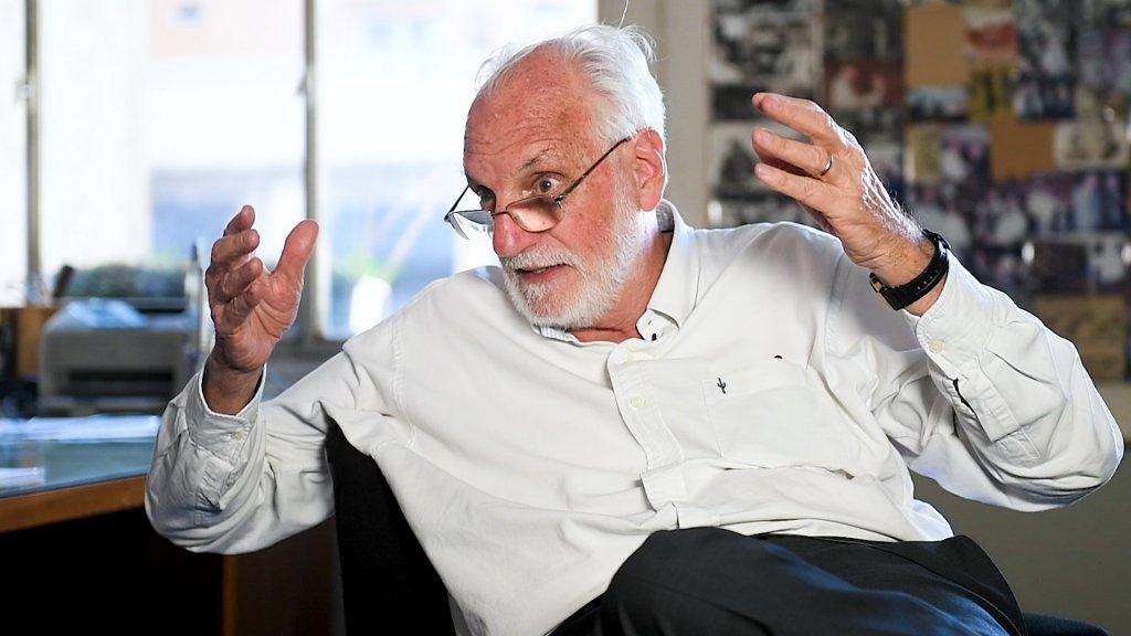 De Pablo- Convence a los tenedores de bonos o declara el default no hay muchas alternativas