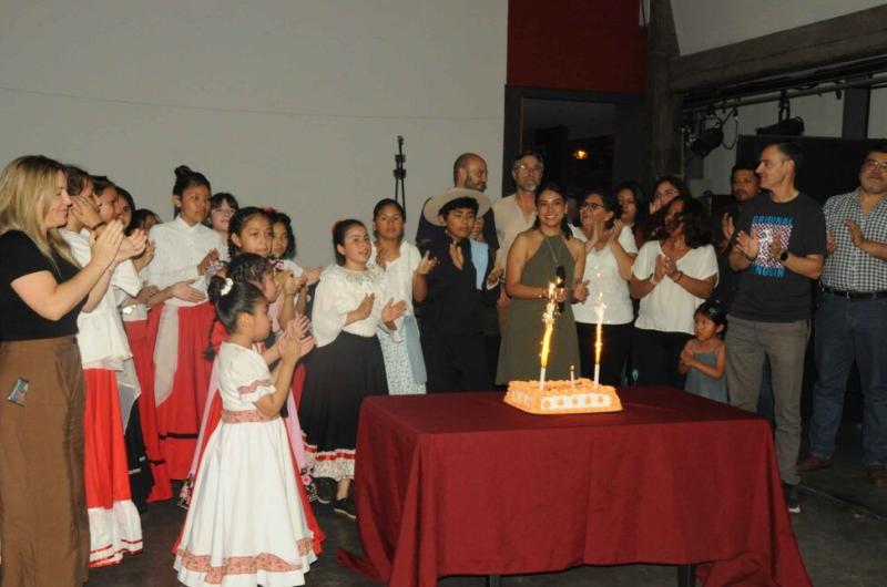 Once antildeos de integracioacuten comunitaria a traveacutes del centro cultural Jorge Accame