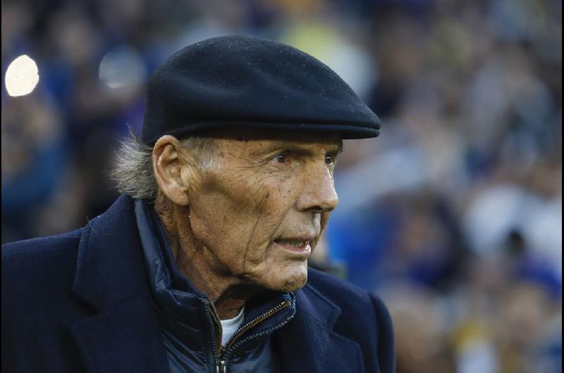 Tras el empate ante Central Coacuterdoba internaron a Miguel Aacutengel Russo nuevamente