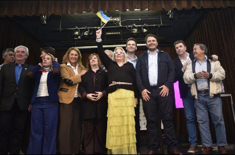 La Coalicioacuten Ciacutevica presentoacute a sus candidatos para las elecciones Legislativas 2025 con criacuteticas al Gobierno