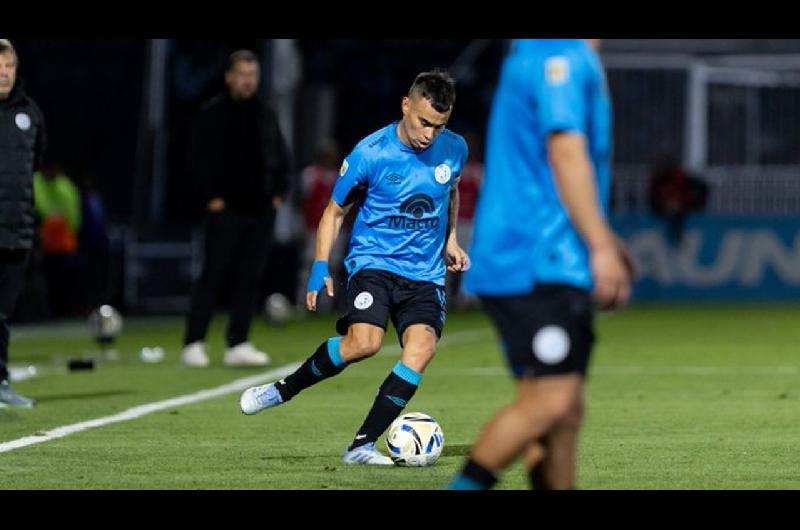 Belgrano goleoacute a Newellacutes y suentildea con los Playoffs del Torneo Clausura 2025