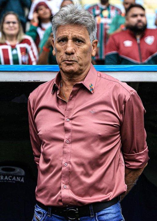 Tras la eliminacioacuten ante Lanuacutes en la Sudamericana Gauacutecho dejoacute Fluminense y disparoacute contra las redes sociales